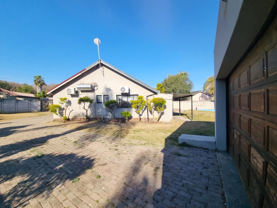 3 Bedroom Property for Sale in Brits North West